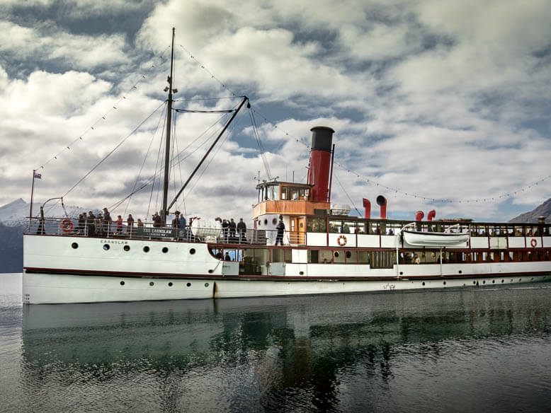 TSS Earnslaw steamship NZ